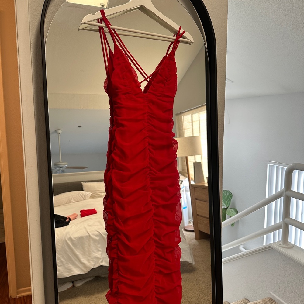 Michael Costello x revolve dress